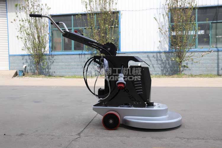 拋光機(jī)是為了讓地面表面有光澤，需要先研磨后才可以拋光。拋光分為粗拋和精拋，這時(shí)候可以使用拋光機(jī)，配合拋光墊，提高地面的光澤度。高速地坪拋光機(jī)讓你輕松完成地坪拋光工作，提高地坪亮度。