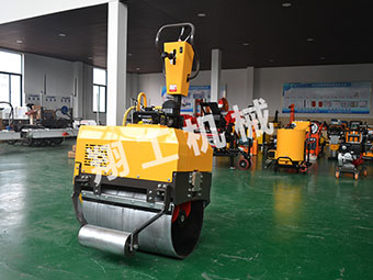 道路養(yǎng)護(hù)責(zé)任重大，小型壓路機(jī)需求迅速增長