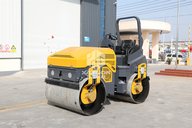 小型壓路機(jī)怎么樣剎車？又學(xué)到一期干貨