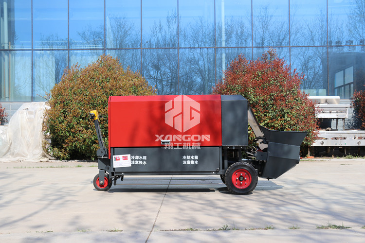 混凝土輸送泵滲漏了怎么辦？你需要學(xué)會(huì)這些操作