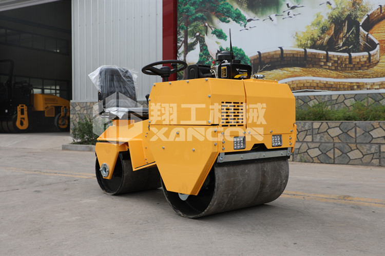 小型壓路機配件制動壓力異常怎么辦？