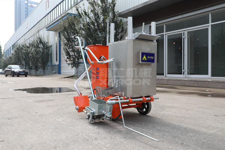 單鋼輪振動(dòng)壓路機(jī)不振動(dòng)怎么辦？應(yīng)究其原因?qū)ΠY下藥