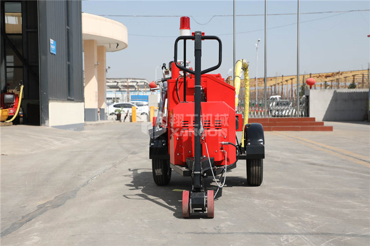 車載式灌縫機(jī)與普通灌縫機(jī)的不同之處，給你列好了