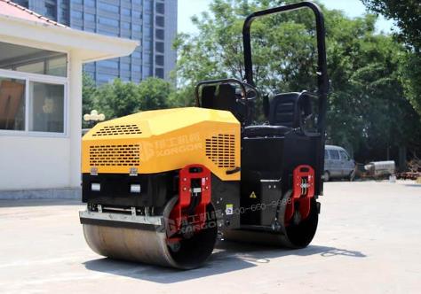 壓路機(jī)型號多？根據(jù)工程量選擇準(zhǔn)沒錯(cuò)